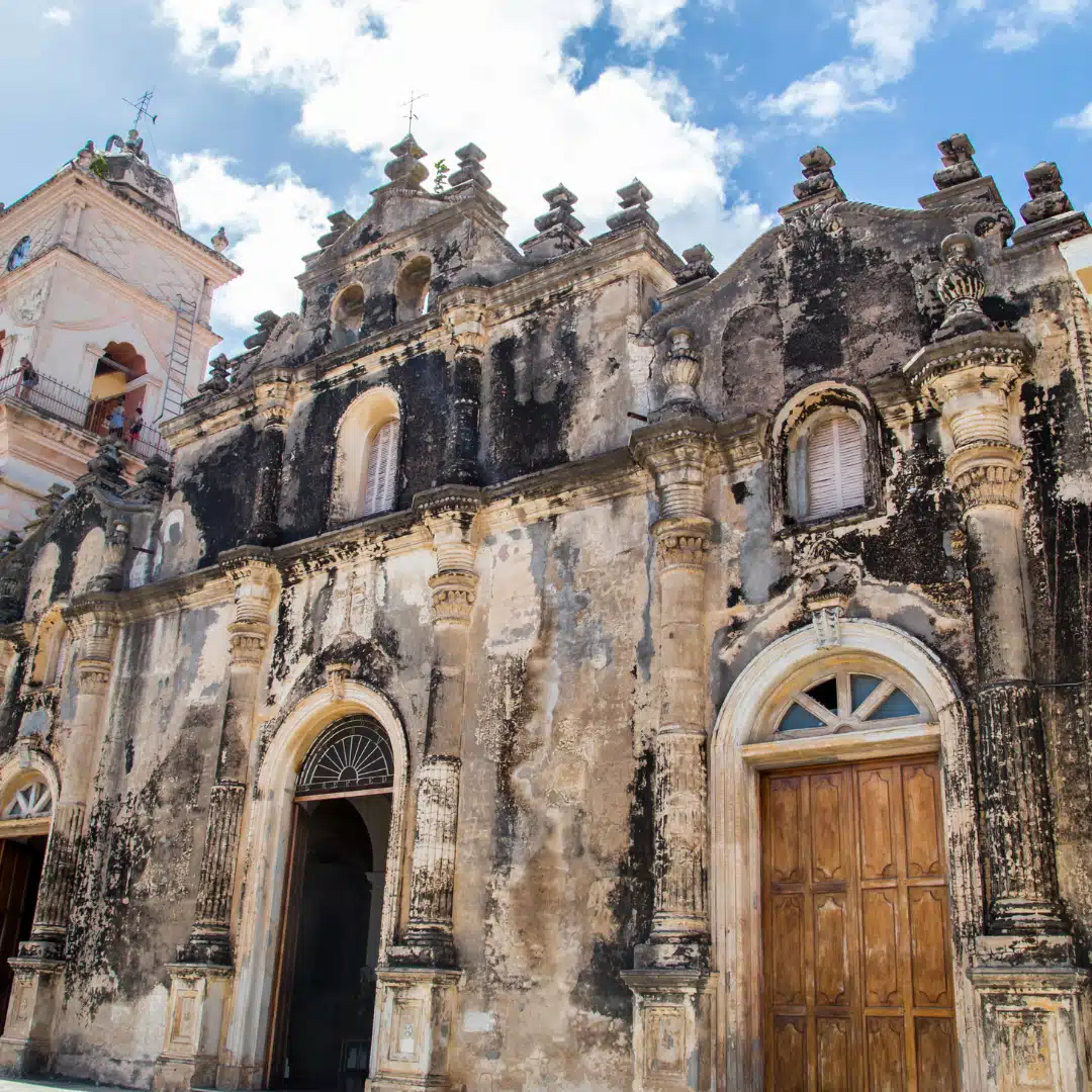 Granada Nicaragua: Top 3 Things to Do + Tips
