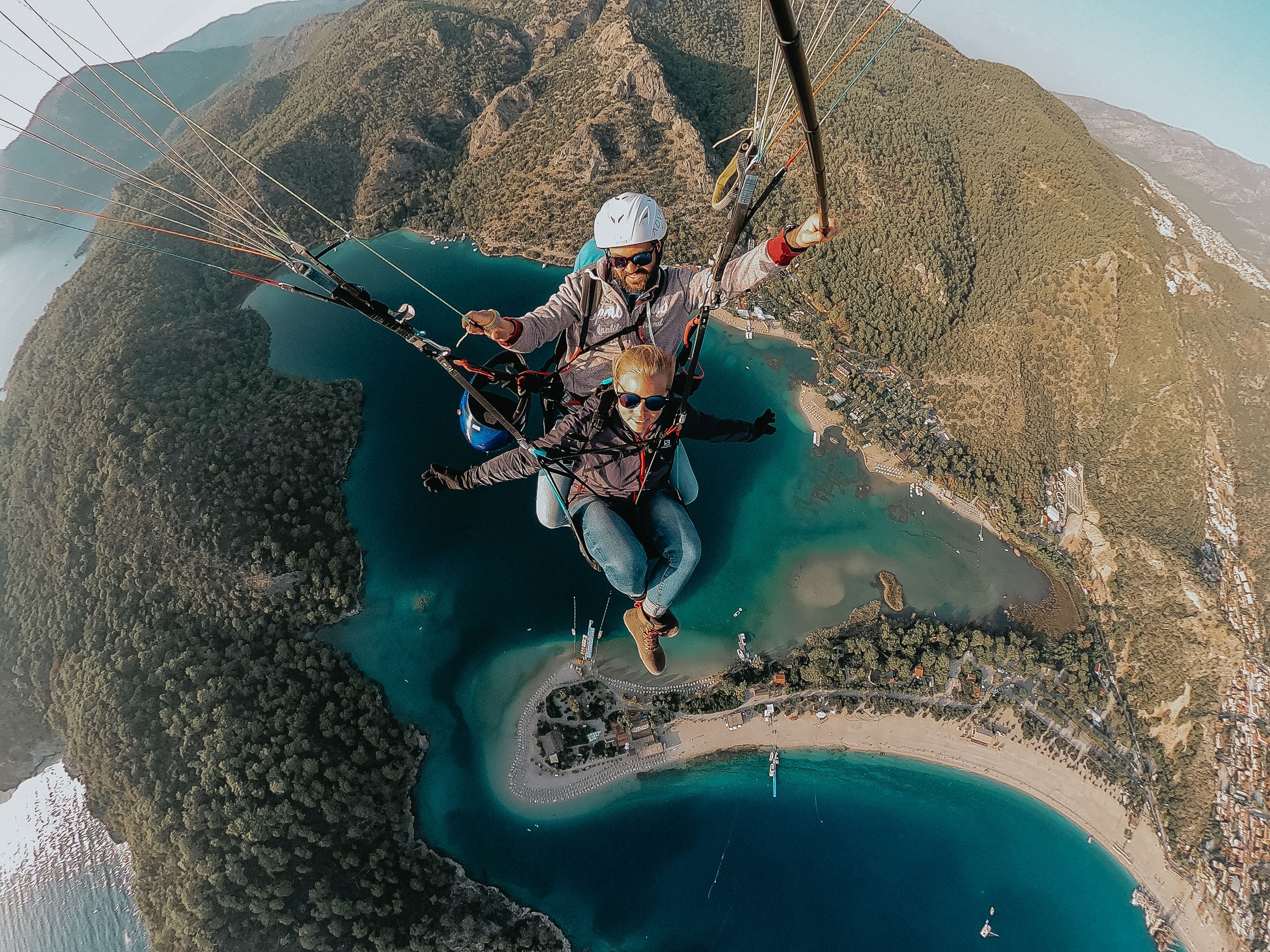 Navigating Airports Like a Pro: Ultimate Time-Saving Tips